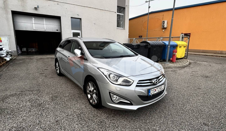 Hyundai i40 CW 1.7 CRDi Family A/T
