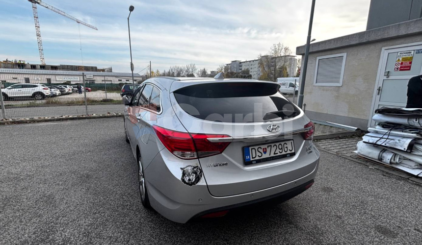 Hyundai i40 CW 1.7 CRDi Family A/T