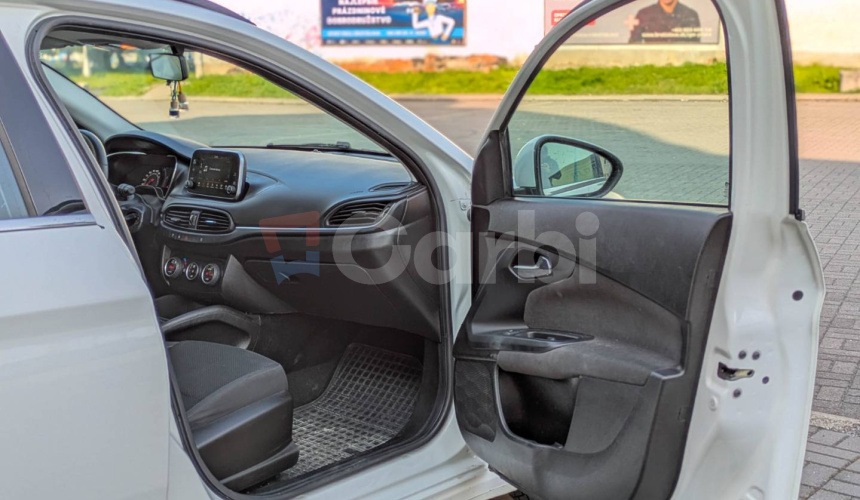 Fiat Tipo 1.4 T-Jet Italia Extra