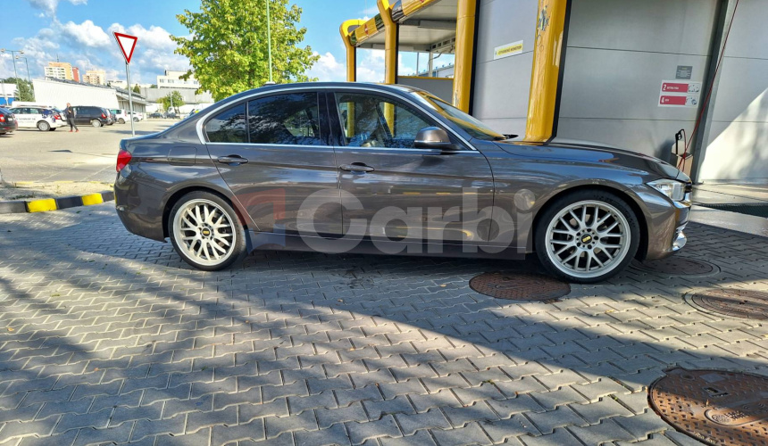 BMW Rad 3 320d EfficientDynamics Edition A/T