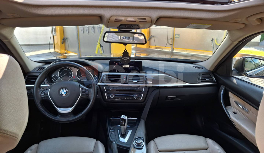 BMW Rad 3 320d EfficientDynamics Edition A/T
