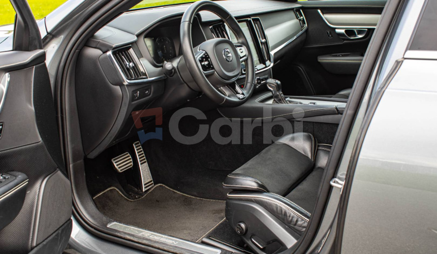 Volvo V90 D4 2.0L R-Design A/T