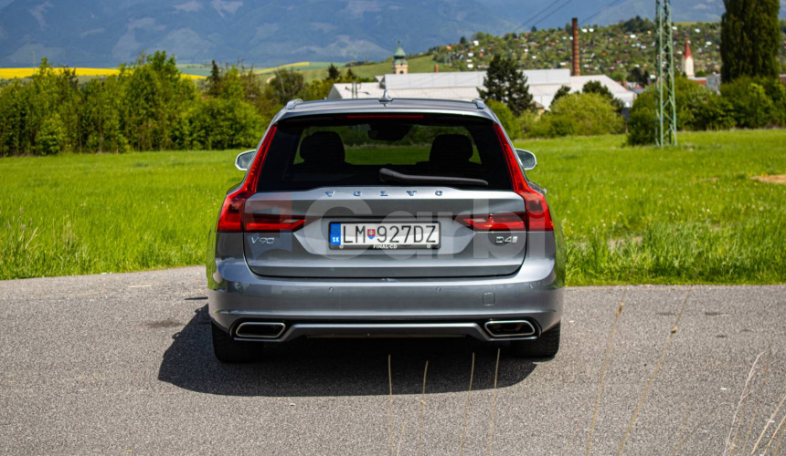 Volvo V90 D4 2.0L R-Design A/T