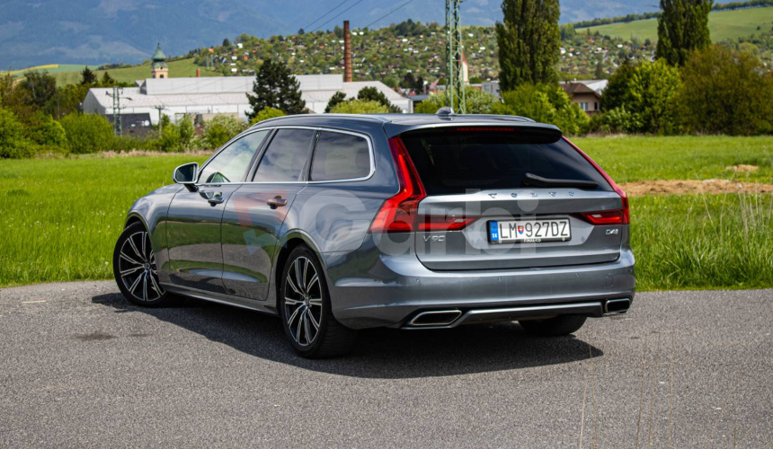 Volvo V90 D4 2.0L R-Design A/T