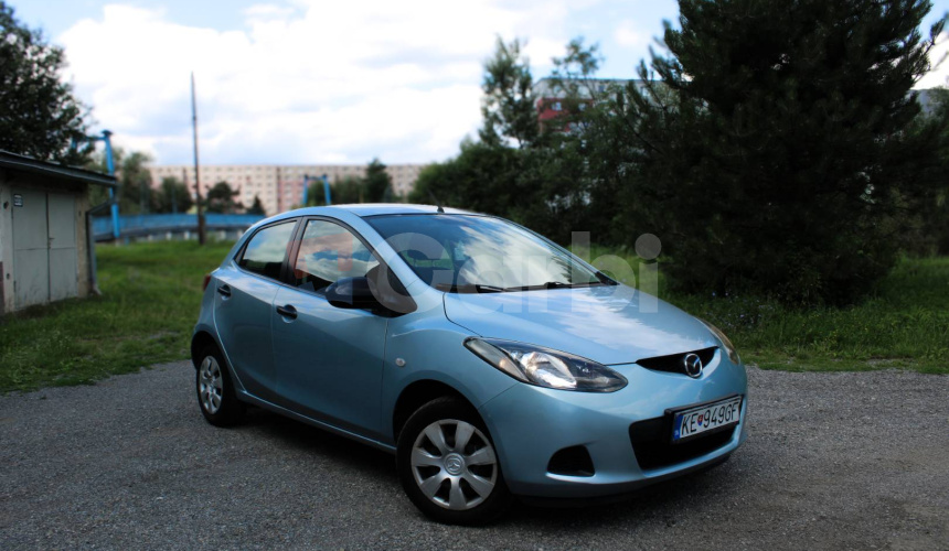 Mazda 2 1.3i CE
