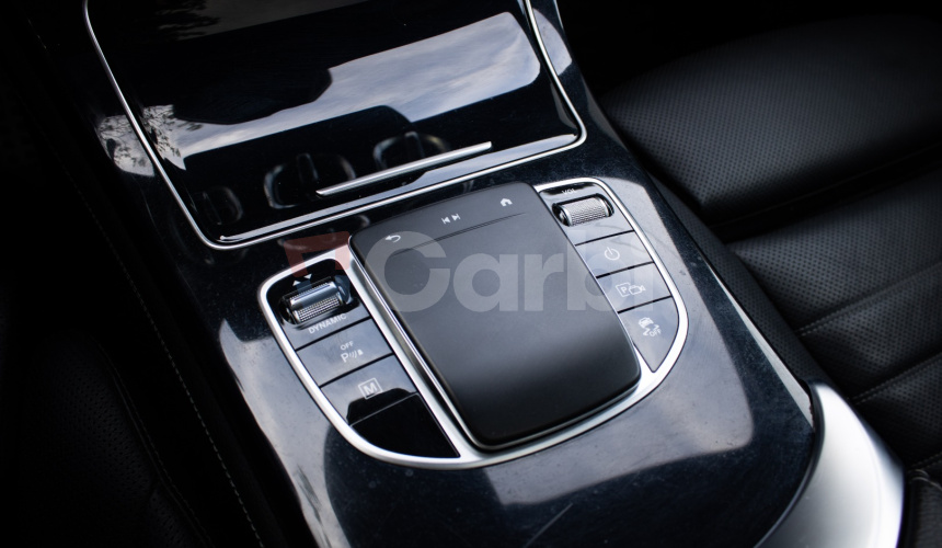 Mercedes-Benz GLC SUV 300e 4Matic, AMG, Night, Pano, Burmester, Webasto, Nelakované, R20
