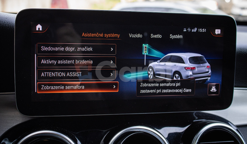 Mercedes-Benz GLC SUV 300e 4Matic, AMG, Night, Pano, Burmester, Webasto, Nelakované, R20
