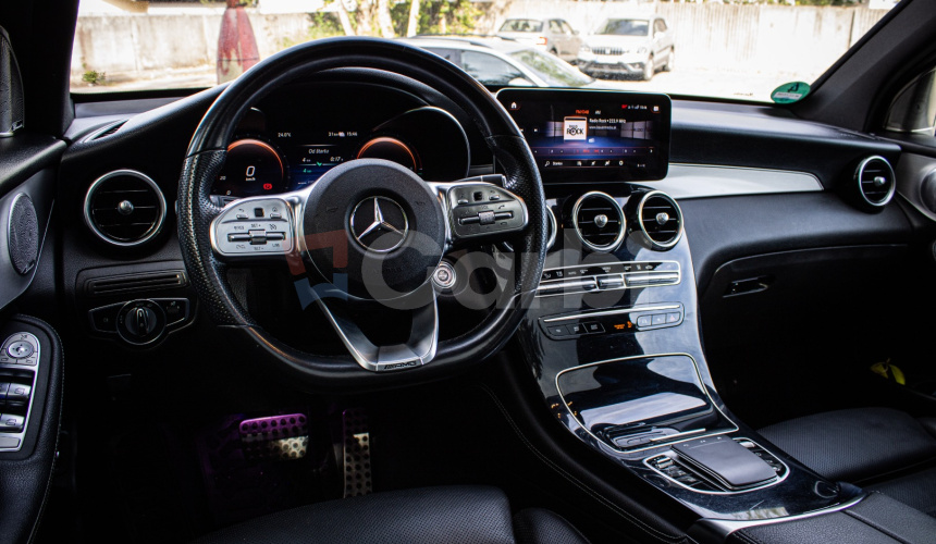Mercedes-Benz GLC SUV 300e 4Matic, AMG, Night, Pano, Burmester, Webasto, Nelakované, R20