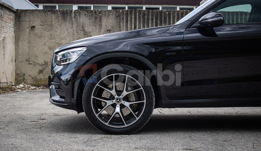 Mercedes-Benz GLC SUV 300e 4Matic, AMG, Night, Pano, Burmester, Webasto, Nelakované, R20