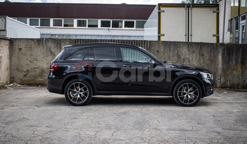 Mercedes-Benz GLC SUV 300e 4Matic, AMG, Night, Pano, Burmester, Webasto, Nelakované, R20