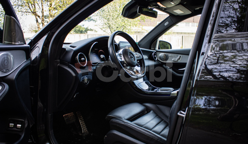 Mercedes-Benz GLC SUV 300e 4Matic, AMG, Night, Pano, Burmester, Webasto, Nelakované, R20