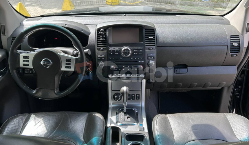 Nissan Navara DoubleCab 3.0 V6 dCi Platinum A/T Long