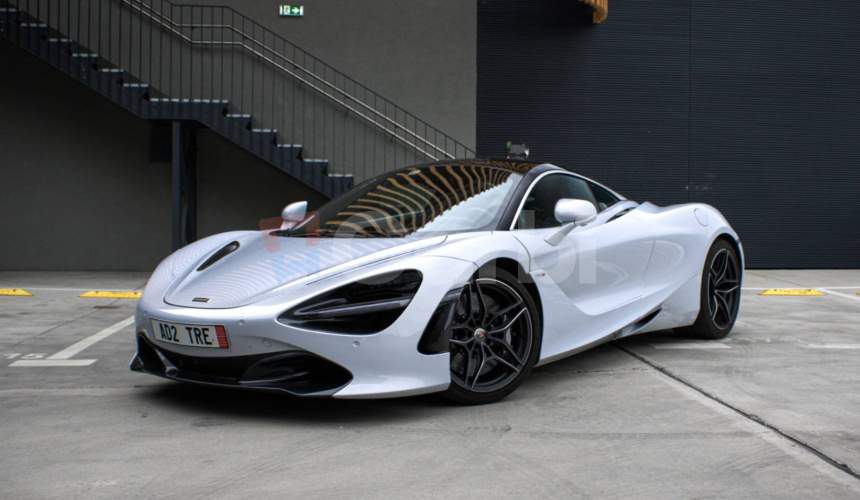 McLaren 720S 4.0 Twin Turbo V8, Launch Edition, (530kw)