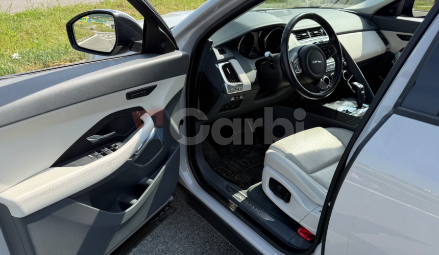 Jaguar E-Pace 2.0 I4 249k SE AWD A/T