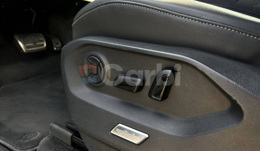 Volkswagen Touareg 3.0 V6 TDI SCR 286k R-Line 4Motion Tiptronic