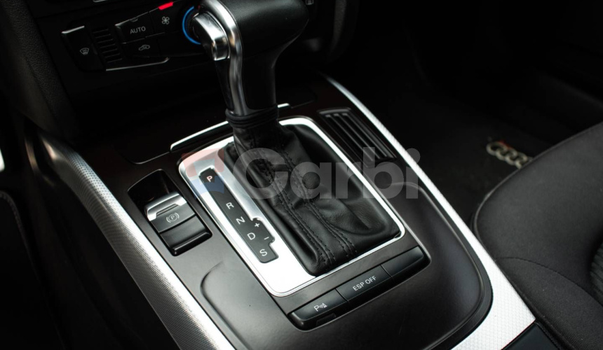 Audi A4 Avant 2.7 TDI V6 multitronic