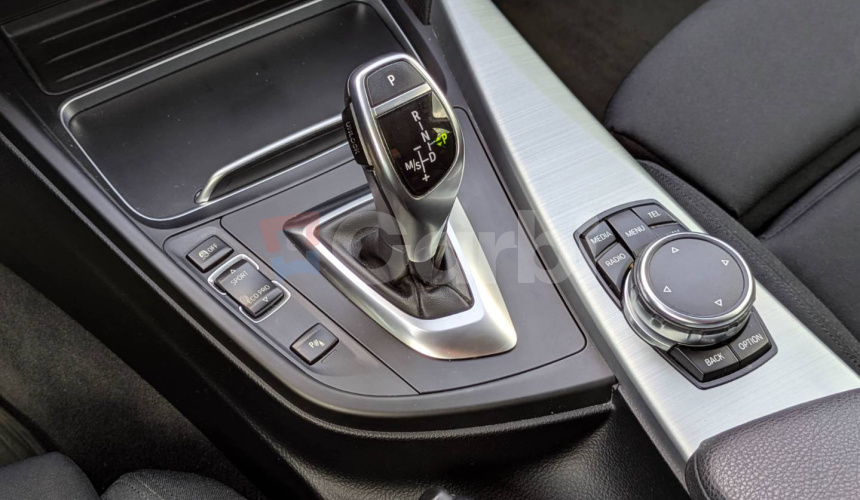 BMW Rad 3 320d xDrive Sport Line A/T