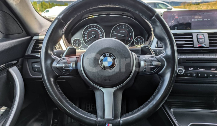 BMW Rad 3 320d xDrive Sport Line A/T