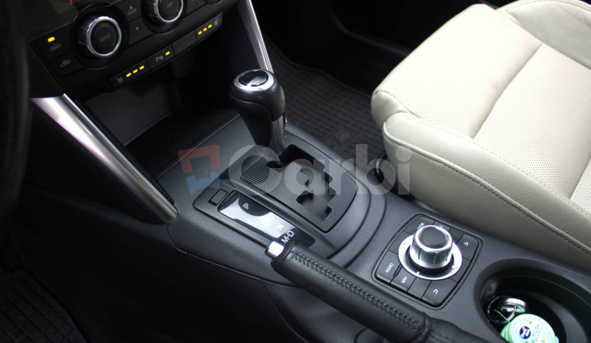 Mazda CX-5 2.2 Skyactiv-D 175k AWD Revolution A/T