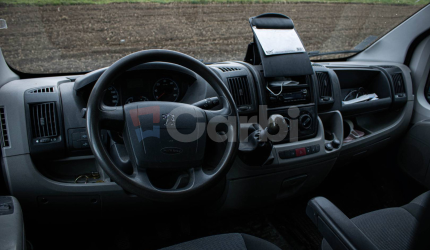 Peugeot Boxer 3.0 HDI Valník, L3H1 korba 3 metre, 7 miestne
