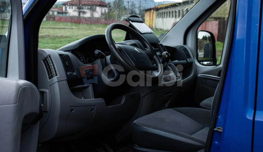 Peugeot Boxer 3.0 HDI Valník, L3H1 korba 3 metre, 7 miestne