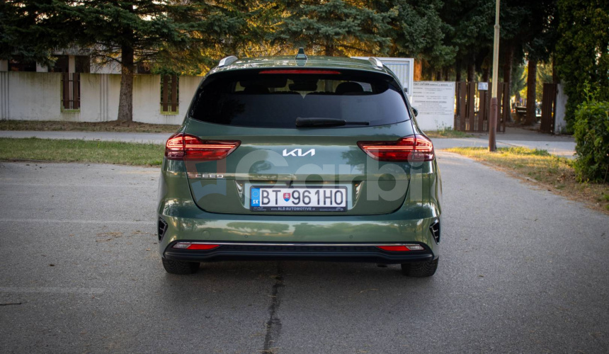 Kia Ceed SW 1.5 T-GDi Gold A/T, 1 majiteľ, SK auto, Odpočet DPH
