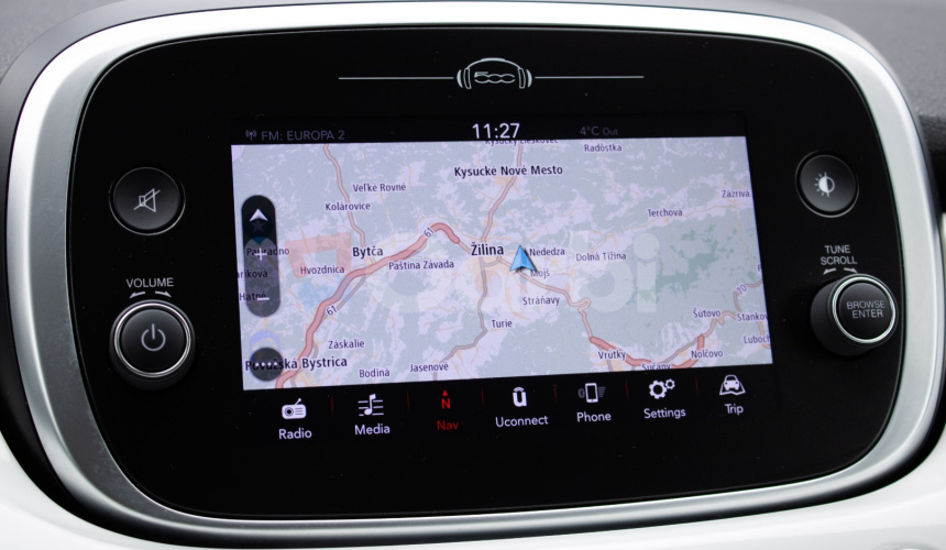 Fiat 500X 1.4 MultiAir Lounge, úplná história, vyhrievaný volant aj sedadlá, DPH