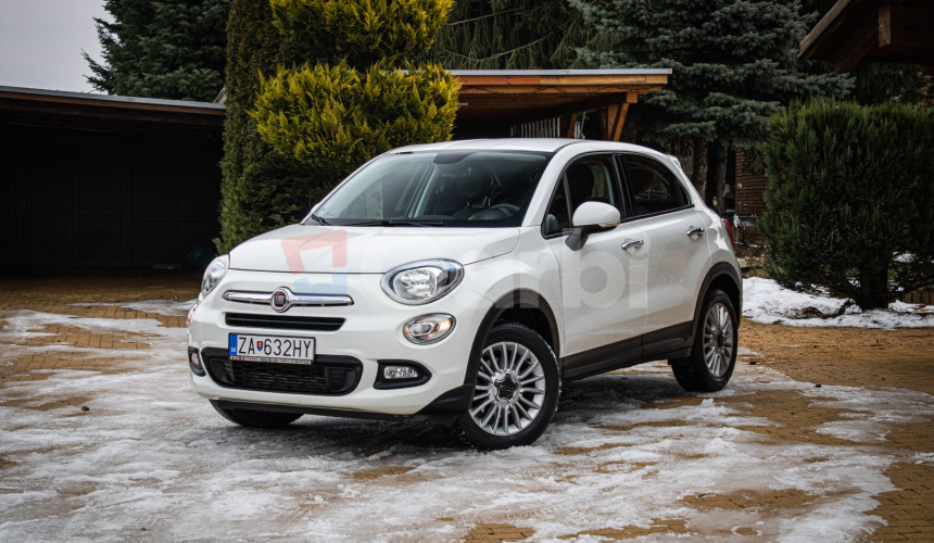 Fiat 500X 1.4 MultiAir Lounge, úplná história, vyhrievaný volant aj sedadlá, DPH