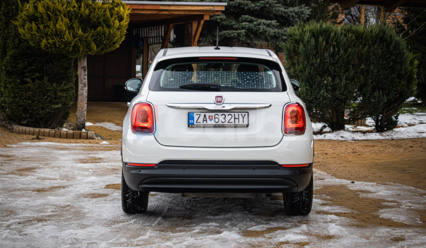 Fiat 500X 1.4 MultiAir Lounge, úplná história, vyhrievaný volant aj sedadlá, DPH