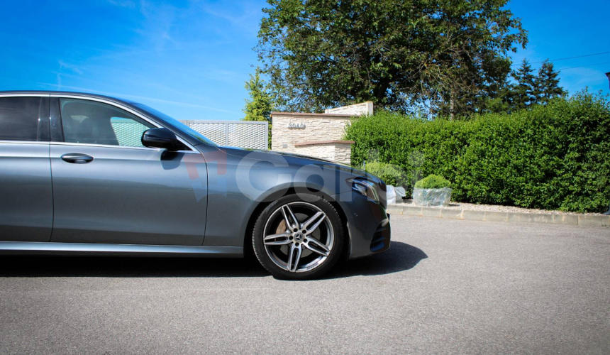 Mercedes-Benz E trieda Sedan 220 d 4MATIC A/T, 143kW, A9 E53 Optic