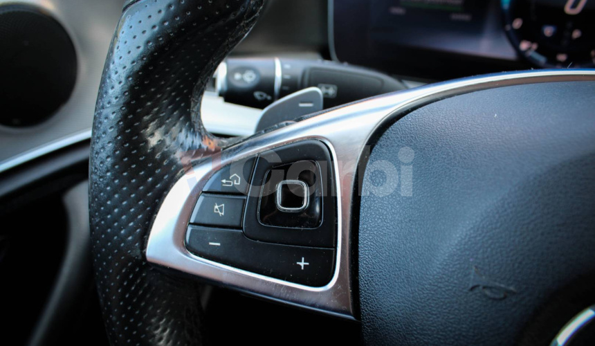 Mercedes-Benz E trieda Sedan 220 d 4MATIC A/T, 143kW, A9 E53 Optic