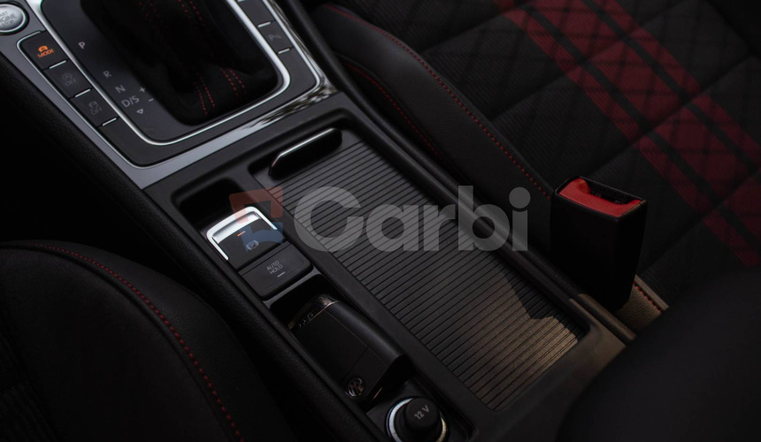 Volkswagen Golf GTI "TCR" 2.0 TSI DSG