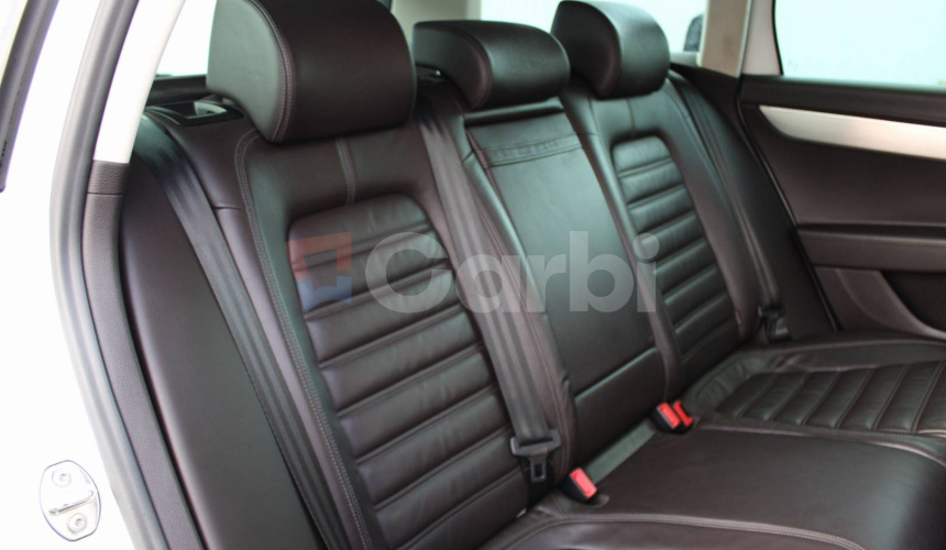 Volkswagen Passat Variant Alltrack 2.0 TDI BMT 177k 4MOTION Business DSG