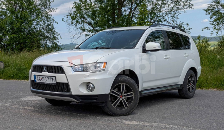 Mitsubishi Outlander 2.2 DI-D (177k) Intense+