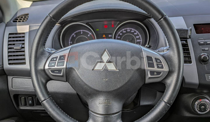 Mitsubishi Outlander 2.2 DI-D (177k) Intense+