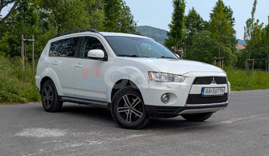 Mitsubishi Outlander 2.2 DI-D (177k) Intense+
