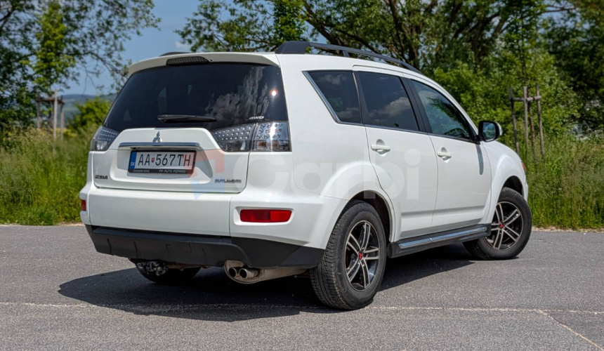 Mitsubishi Outlander 2.2 DI-D (177k) Intense+