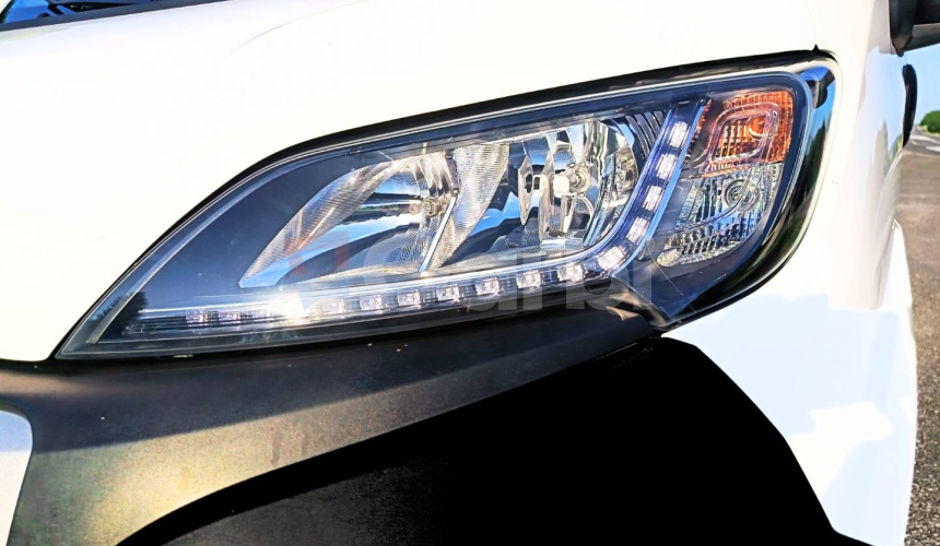 Peugeot Boxer Sklápač 2.2 BlueHDi 165k 335 L2 Pack