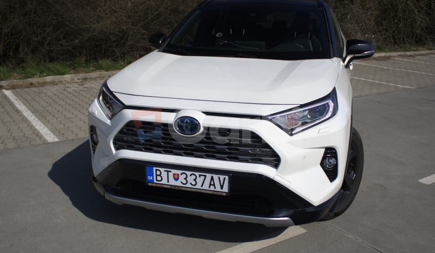 Toyota RAV4 2.5 Hybrid, 131kw, e-CVT Selection FWD