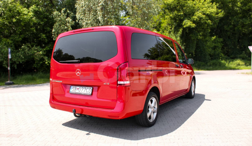 Mercedes-Benz Vito 119 BlueTEC lang 4x4 A/T