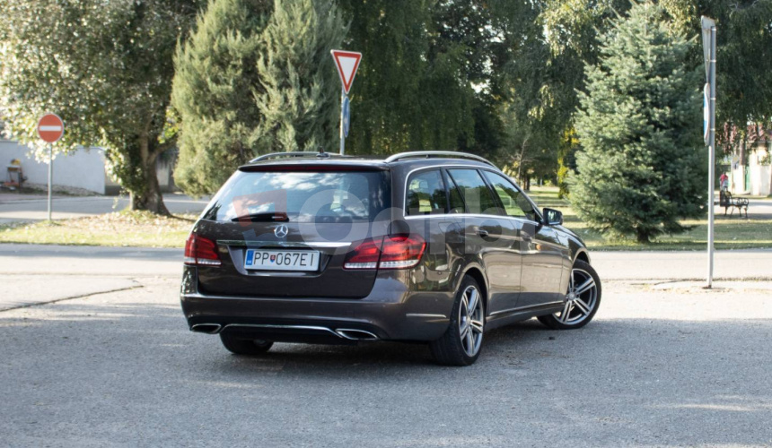 Mercedes-Benz E trieda Kombi 200 CDI BlueTEC Elegance