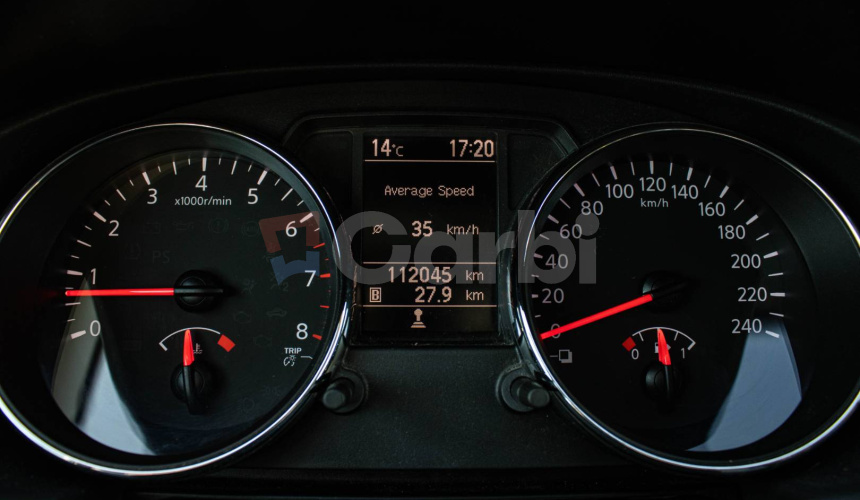Nissan Qashqai 1.6i Acenta 4x2 (EU5)