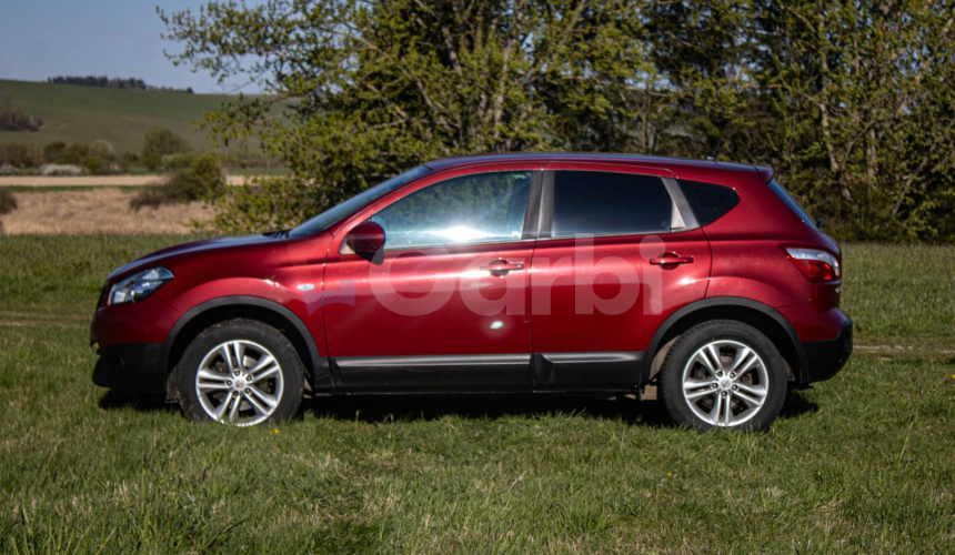 Nissan Qashqai 1.6i Acenta 4x2 (EU5)