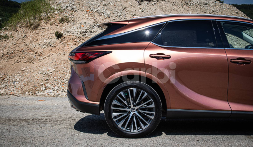 Lexus RX 350h Luxury, 1. Majiteľ, Slovenské, Nelakované, vo fólii, Medená sonic, DPH