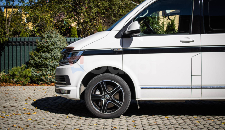 Volkswagen Multivan LR 2.0 BiTDI DSG 4Motion, WEBASTO, FULL LED, Ťažné, DPH