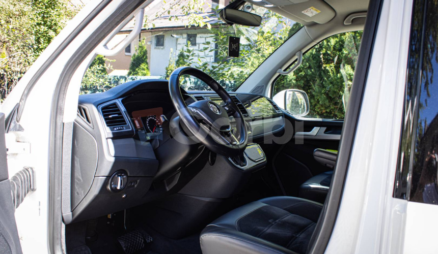 Volkswagen Multivan LR 2.0 BiTDI DSG 4Motion, WEBASTO, FULL LED, Ťažné, DPH