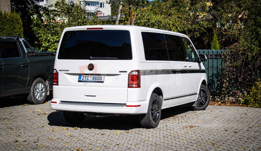 Volkswagen Multivan LR 2.0 BiTDI DSG 4Motion, WEBASTO, FULL LED, Ťažné, DPH