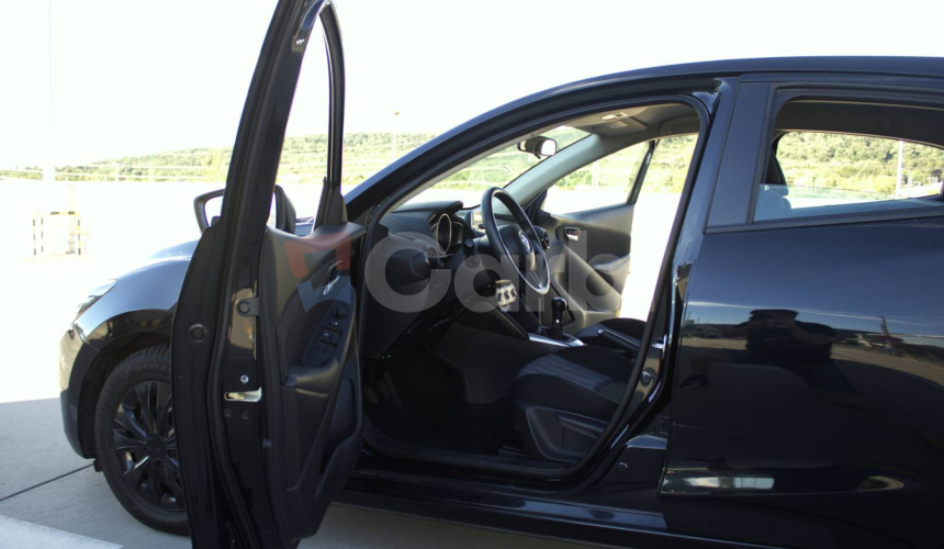 Mazda 2 1.5 Skyactiv G75 Emotion