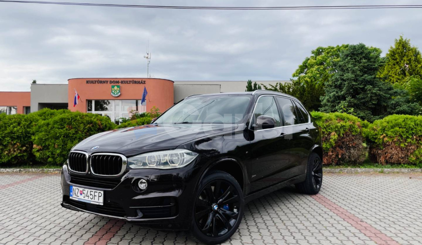 BMW X5 xDrive30d A/T