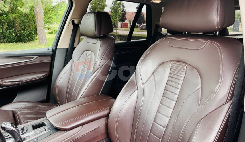 BMW X5 xDrive30d A/T